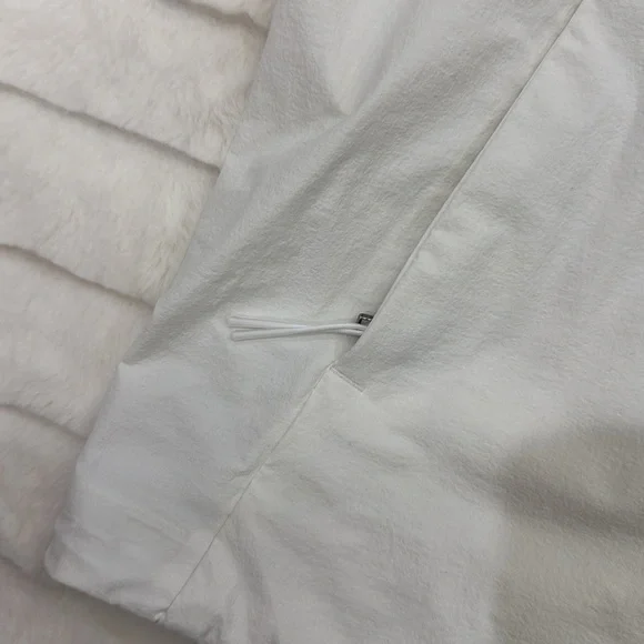 Lululemon Sojourn Windbreaker Jacket - Picture 9 of 12